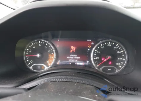 2017 Jeep Renegade Trailhawk 4X4 из США, поврежденный, VIN ZACCJBCB1HPE91123